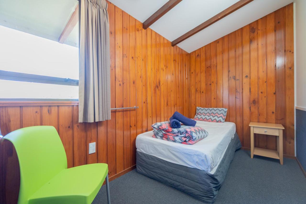 Te Anau Central Backpackers ภายนอก รูปภาพ