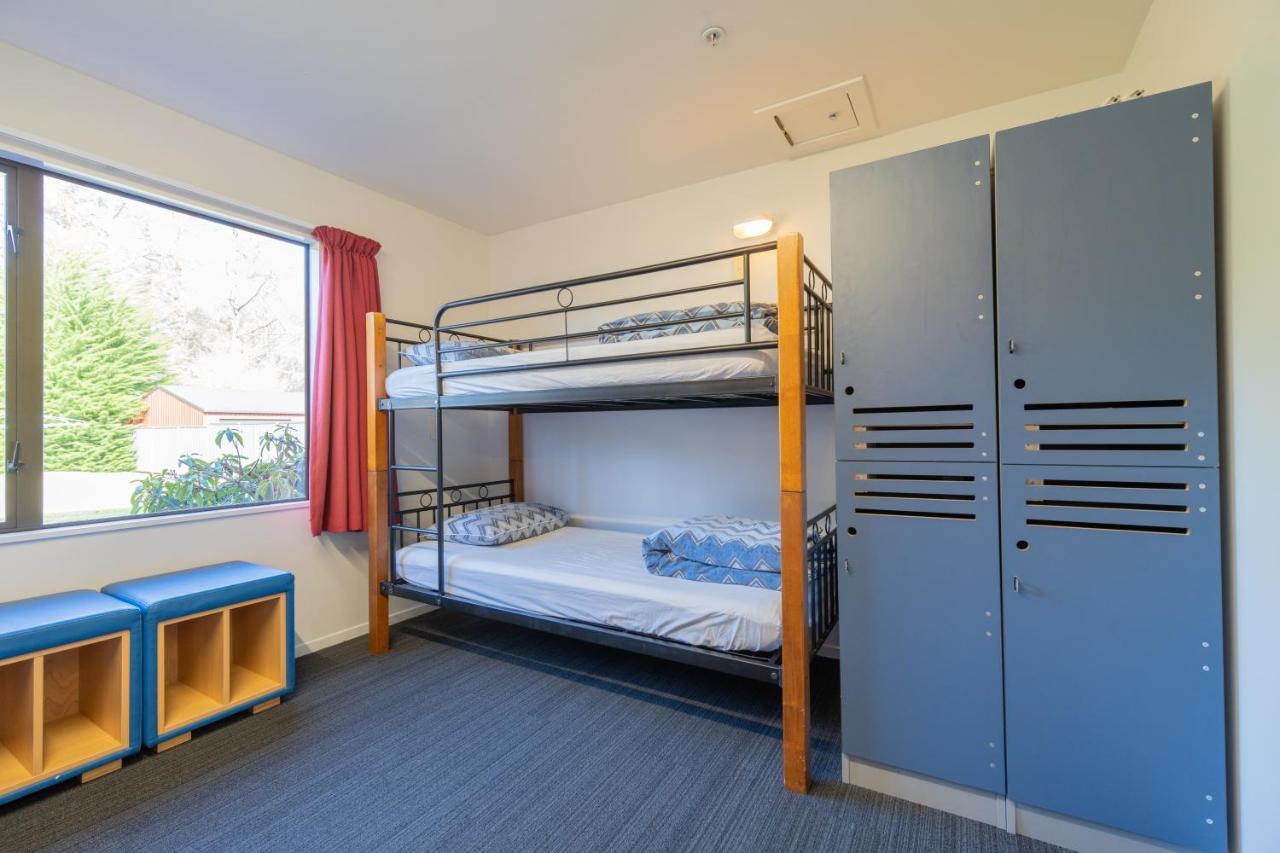 Te Anau Central Backpackers ภายนอก รูปภาพ
